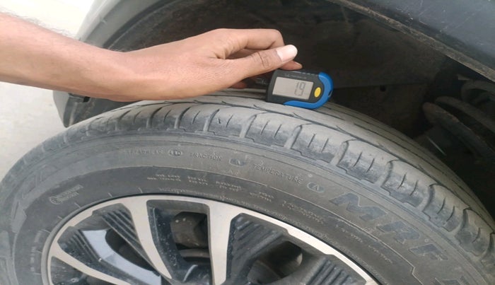 2021 Toyota URBAN CRUISER PREMIUM GRADE MT, Petrol, Manual, 1,33,137 km, tyre