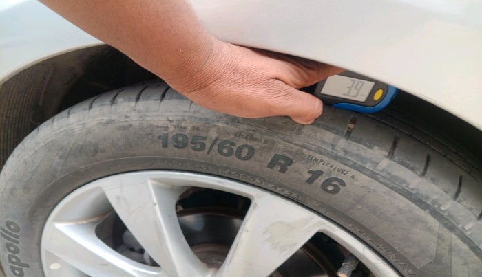 2013 Hyundai Verna FLUIDIC 1.6 VTVT SX, Petrol, Manual, 87,222 km, tyre