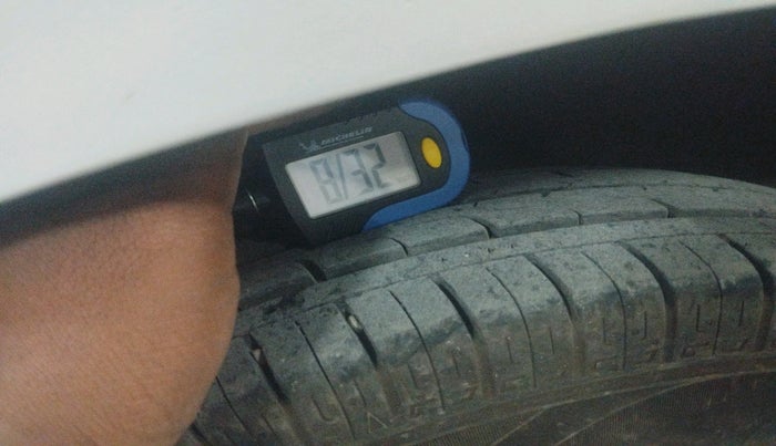 2011 Maruti Alto LXI, Petrol, Manual, 92,794 km, tyre