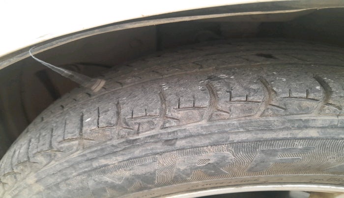 2011 Honda City 1.5L I-VTEC V MT, Petrol, Manual, 47,544 km, tyre