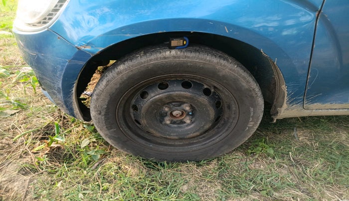 2017 Maruti IGNIS ALPHA 1.2, Petrol, Manual, 54,759 km, tyre