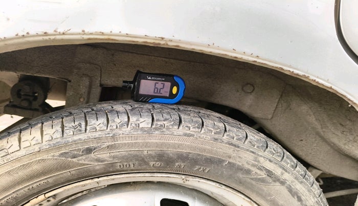 2011 Maruti Zen Estilo LXI, Petrol, Manual, 1,29,108 km, tyre