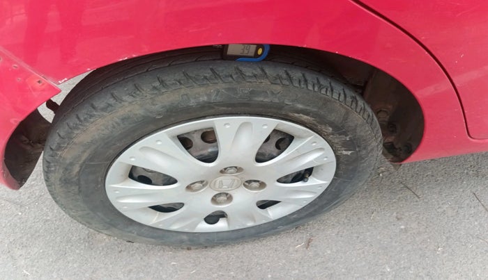 2010 Chevrolet Beat LS PETROL, Petrol, Manual, 70,050 km, tyre