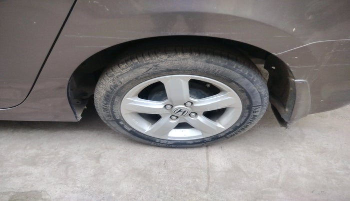 2011 Honda City 1.5L I-VTEC V MT, Petrol, Manual, 35,910 km, tyre