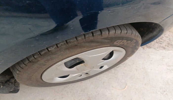 2023 Tata TIAGO EV XT MEDIUM RANGE, Electric, Automatic, 30,393 km, tyre