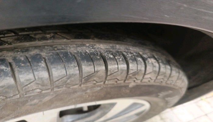 2018 Maruti S Cross ZETA 1.3, Diesel, Manual, 84,862 km, tyre