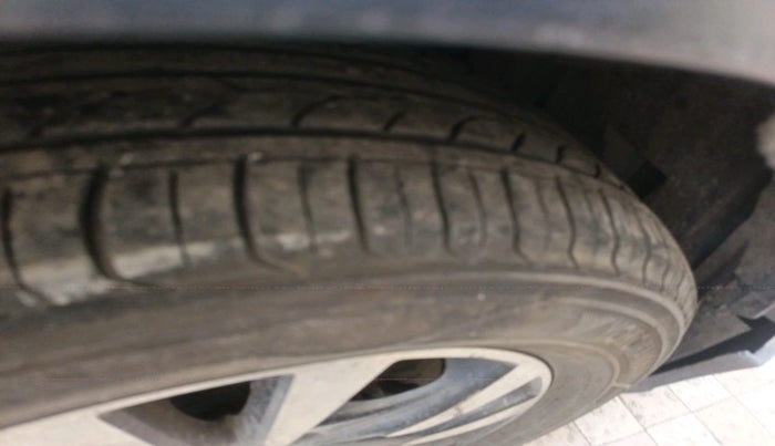 2018 Maruti S Cross ZETA 1.3, Diesel, Manual, 84,862 km, tyre