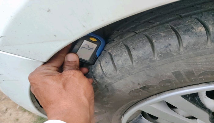 2022 Tata Tiago XM CNG, CNG, Manual, 49,985 km, tyre