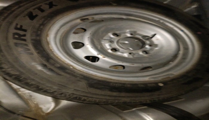 2017 Tata Tiago XZ DIESEL, Diesel, Manual, 1,57,589 km, tyre