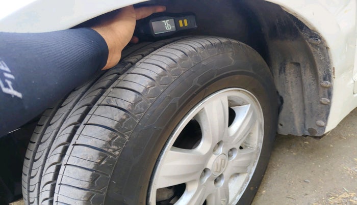 2011 Maruti Swift Dzire ZDI, Diesel, Manual, 91,986 km, tyre