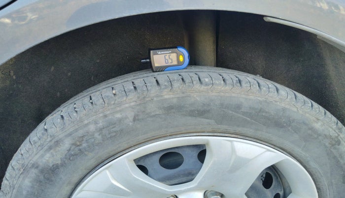 2016 Ford Ecosport TREND 1.5L PETROL, Petrol, Manual, 71,000 km, tyre