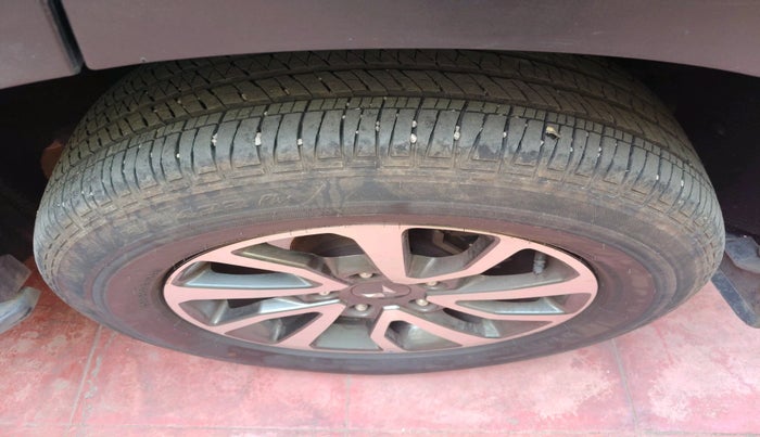 2023 Mahindra SCORPIO-N Z8 DIESEL AT 2WD 7 STR, Diesel, Automatic, 45,986 km, tyre