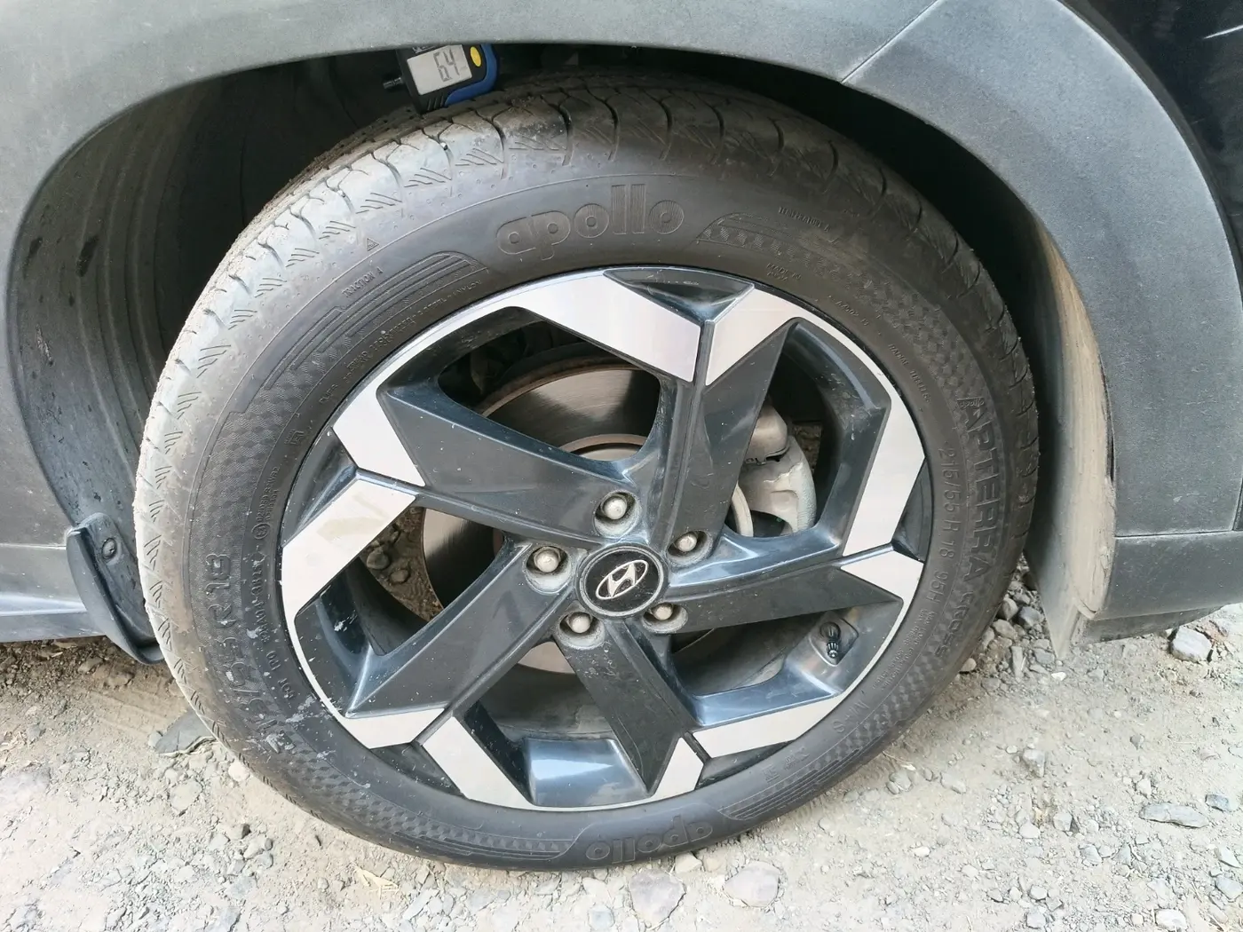 2021 Hyundai ALCAZAR 2.0 SIGNATURE (O) AT 6STR, Petrol, Automatic, 68,147 km, tyre