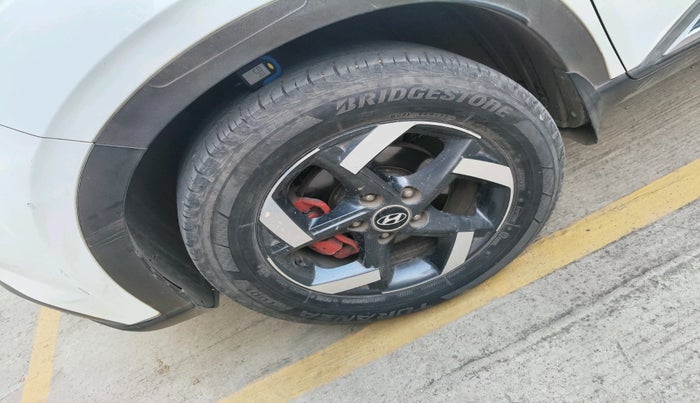 2019 Hyundai VENUE SX 1.0 TURBO, Petrol, Manual, 80,779 km, tyre