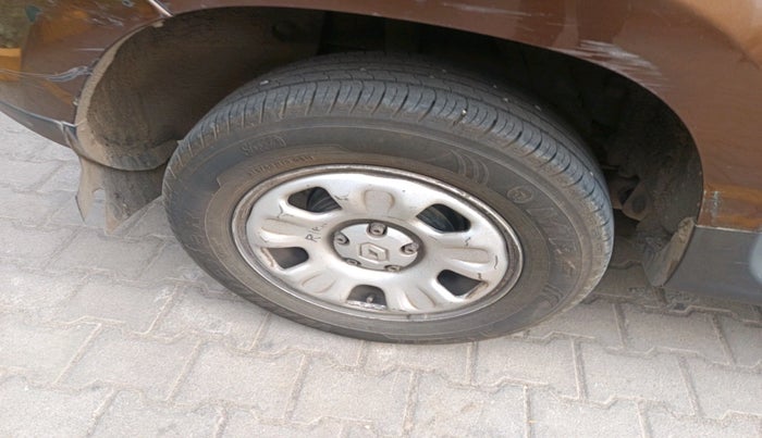 2014 Renault Duster 85 PS RXL DIESEL, Diesel, Manual, 91,287 km, tyre