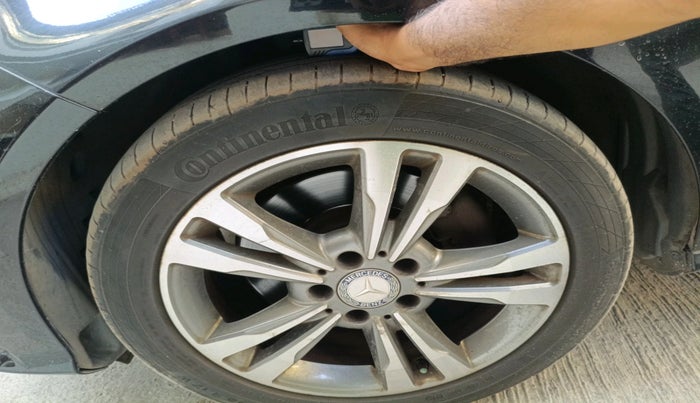 2014 Mercedes Benz E Class E 250 CDI AVANTGARDE, Diesel, Automatic, 68,529 km, tyre