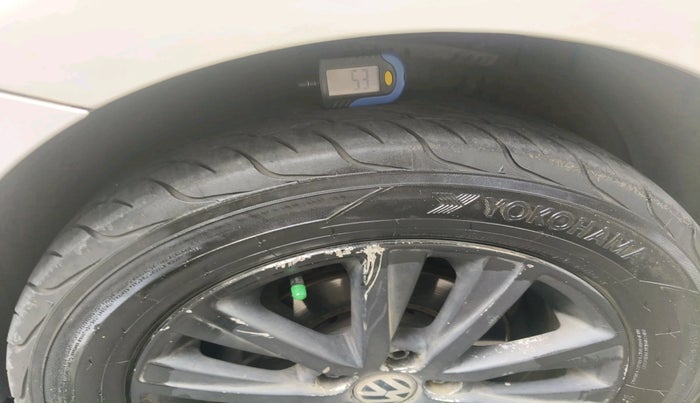 2013 Volkswagen Polo GT TDI, Diesel, Manual, 1,13,839 km, tyre