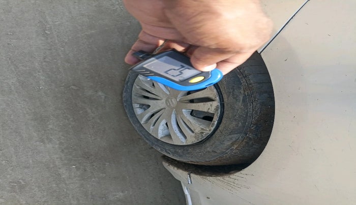 2012 Maruti Ertiga VDI, Diesel, Manual, 1,36,728 km, tyre