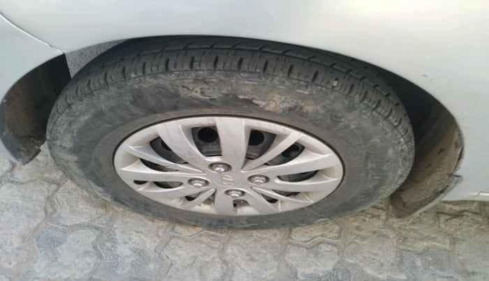 2013 Hyundai i20 ASTA 1.2, Petrol, Manual, 59,305 km, tyre