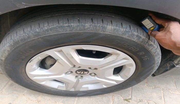 2020 KIA SONET HTX 1.0 IMT, Petrol, Manual, 40,732 km, tyre