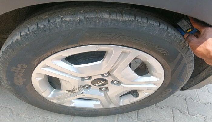 2020 KIA SONET HTX 1.0 IMT, Petrol, Manual, 40,732 km, tyre