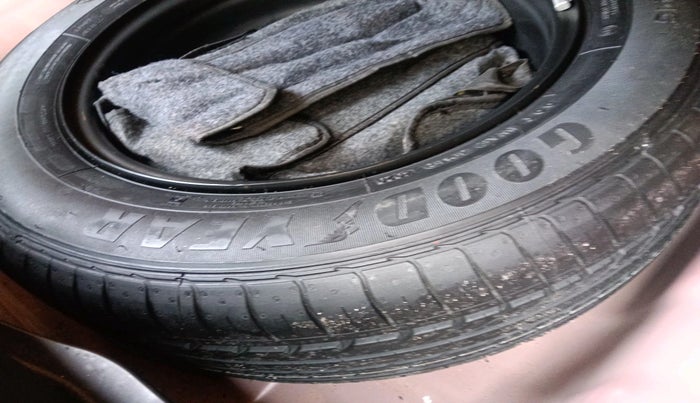 2020 KIA SONET HTX 1.0 IMT, Petrol, Manual, 40,732 km, tyre