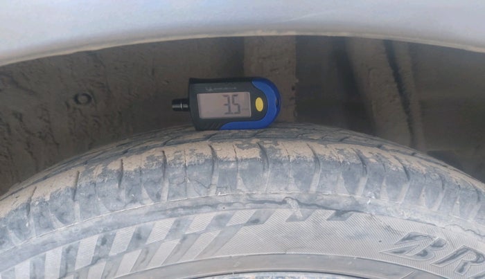 2016 Maruti Celerio ZXI, Petrol, Manual, 96,852 km, tyre