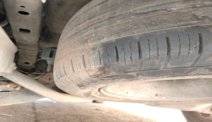 2013 Mahindra XUV500 W8, Diesel, Manual, 1,50,326 km, tyre