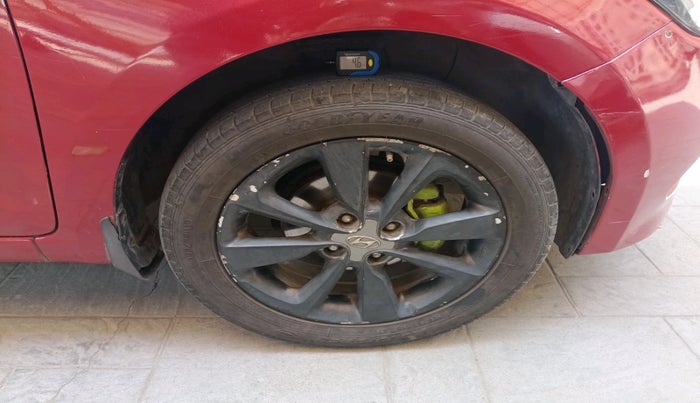 2016 Hyundai Elite i20 ASTA 1.2, CNG, Manual, 1,03,346 km, tyre