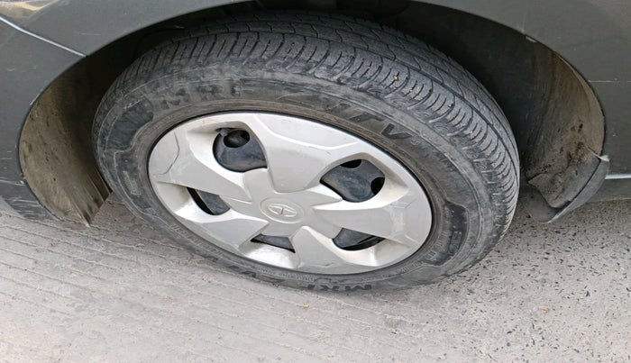 2023 Tata Tiago XT (O) PETROL, Petrol, Manual, 24,350 km, tyre