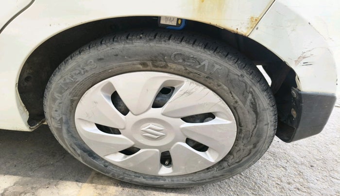 2015 Maruti Celerio ZXI, CNG, Manual, 61,271 km, tyre