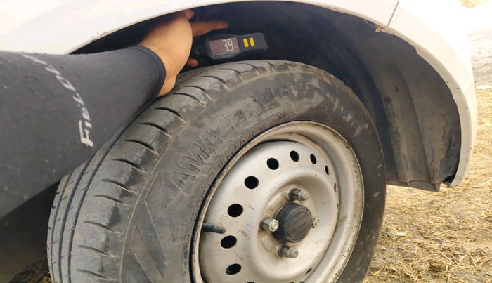 2019 Maruti New Wagon-R LXI CNG 1.0, CNG, Manual, 55,507 km, tyre