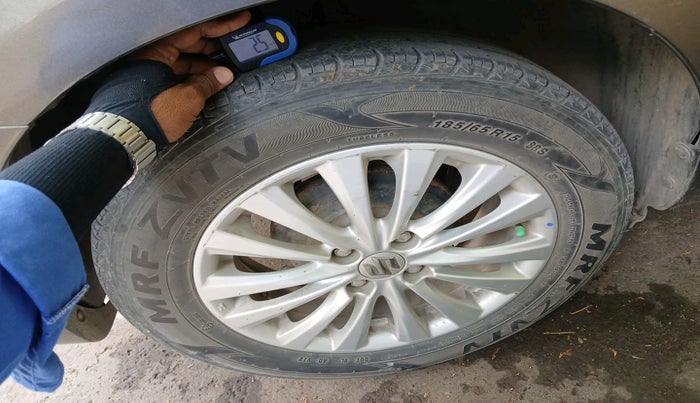 2019 Maruti Ciaz DELTA 1.5 SHVS MT PETROL, Petrol, Manual, 69,563 km, tyre