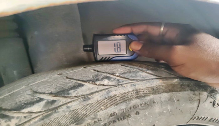 2013 Ford Figo TITANIUM 1.4 DIESEL, Diesel, Manual, 54,515 km, tyre