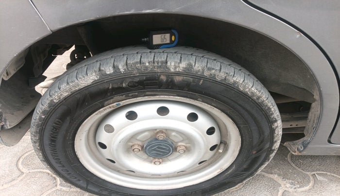 2015 Maruti Wagon R 1.0 LXI CNG, CNG, Manual, 88,043 km, tyre