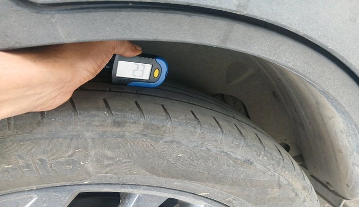 2023 Hyundai Creta SX (O) 1.5 Diesel AT Knight Edition, Diesel, Automatic, 65,911 km, tyre