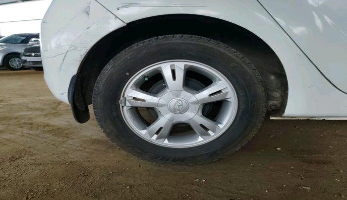 2011 Hyundai i20 ASTA (O) 1.2, Petrol, Manual, 71,504 km, tyre