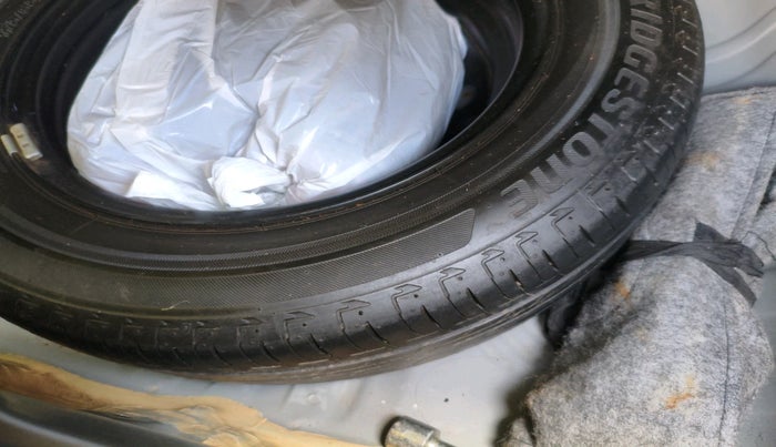 2020 Honda Amaze 1.2L I-VTEC S, Petrol, Manual, 37,966 km, tyre