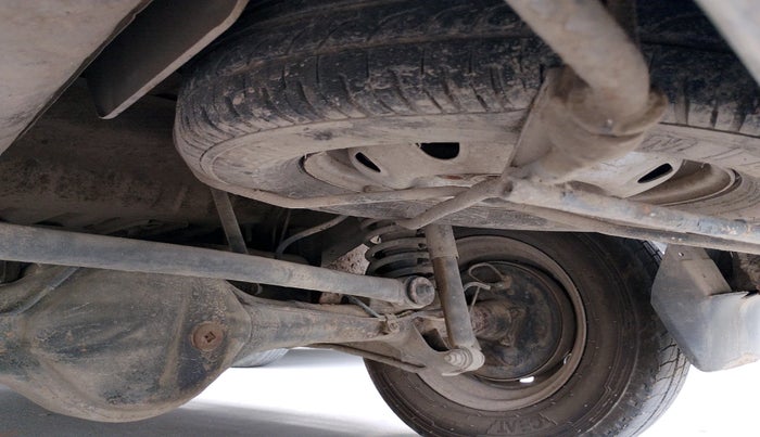 2016 Maruti Eeco 5 STR WITH A/C+HTR, CNG, Manual, 1,73,210 km, tyre