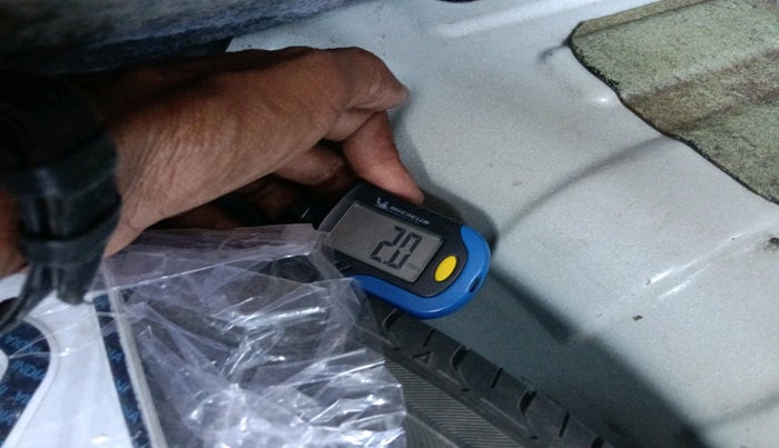 2017 Mahindra KUV 100 NXT K4+ D 6 STR, Diesel, Manual, 1,01,441 km, tyre