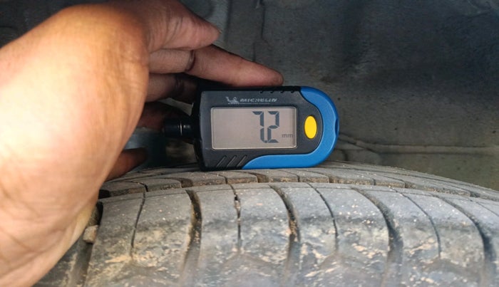 2017 Mahindra KUV 100 NXT K4+ D 6 STR, Diesel, Manual, 1,01,441 km, tyre