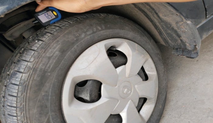 2018 Tata TIGOR XM (O) PETROL, Petrol, Manual, 64,641 km, tyre