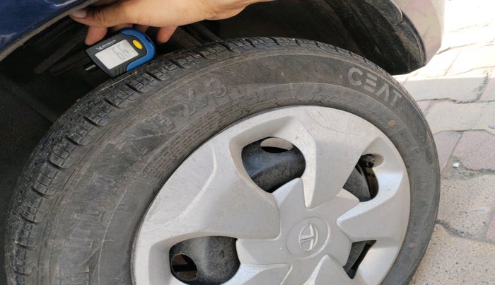 2018 Tata TIGOR XM (O) PETROL, Petrol, Manual, 64,641 km, tyre