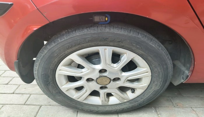 2017 Tata Tiago XZA PETROL, Petrol, Automatic, 67,407 km, tyre