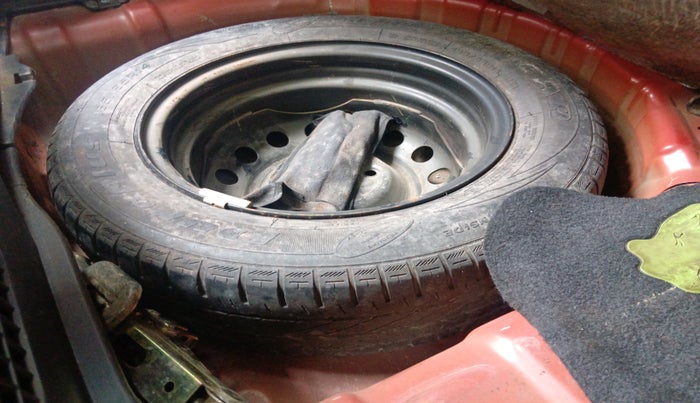 2013 Hyundai i20 SPORTZ 1.2, Petrol, Manual, 80,518 km, tyre