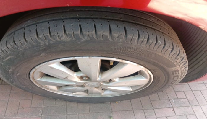 2013 Hyundai i20 SPORTZ 1.2, Petrol, Manual, 80,518 km, tyre