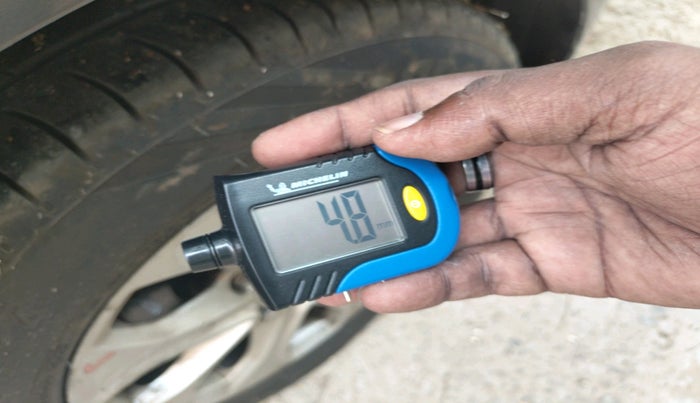 2017 Ford Figo Aspire Titanium 1.2 Ti-VCT Opt, Petrol, Manual, 43,682 km, tyre