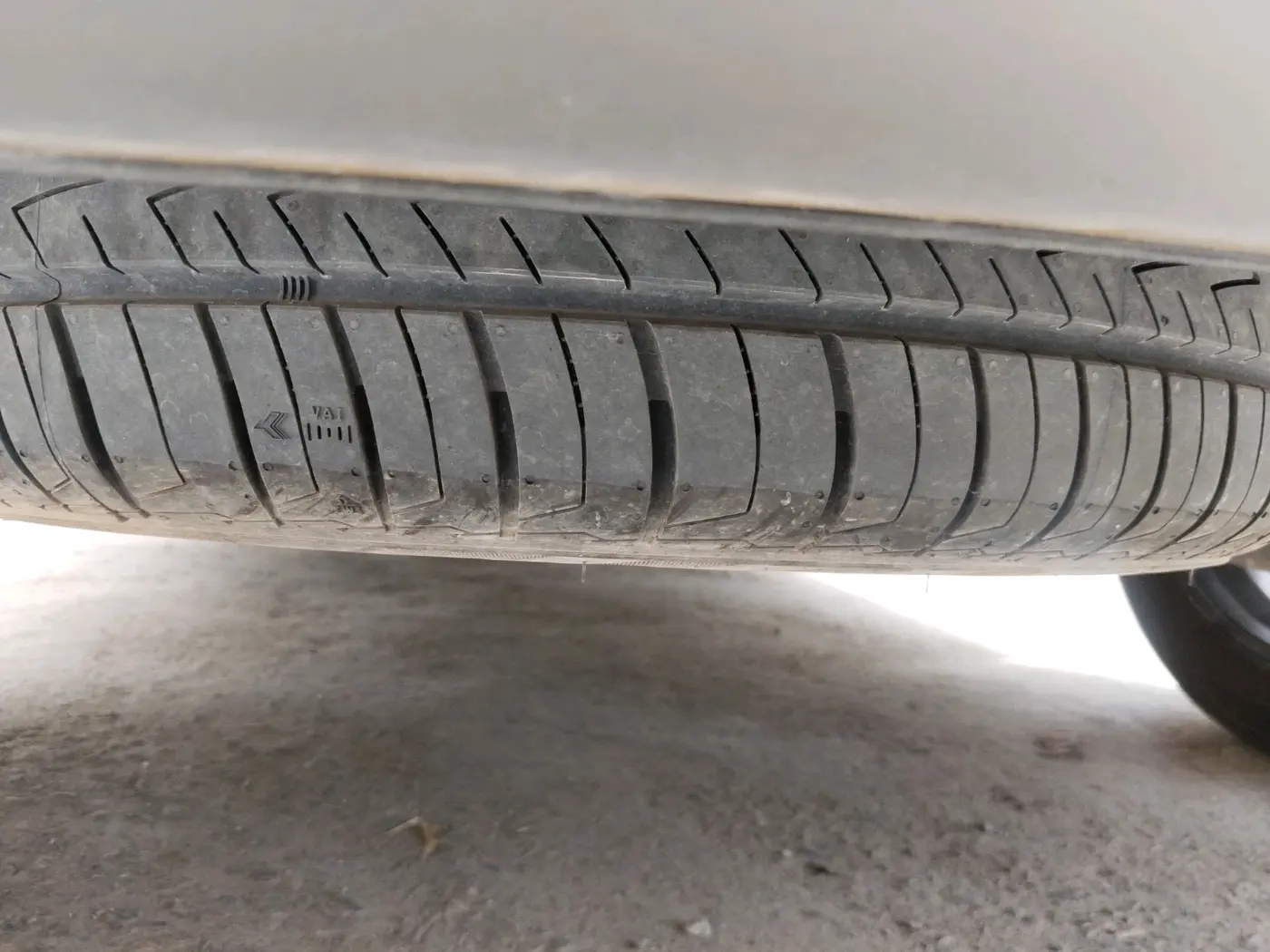 2022 Hyundai ALCAZAR PRESTIGE 1.5 MT 7STR, Diesel, Manual, 46,900 km, tyre