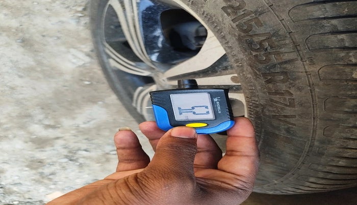 2022 MG ASTOR SAVVY 1.5 CVT S RED, Petrol, Automatic, 15,262 km, tyre