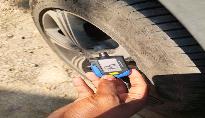 2022 MG ASTOR SAVVY 1.5 CVT S RED, Petrol, Automatic, 15,262 km, tyre